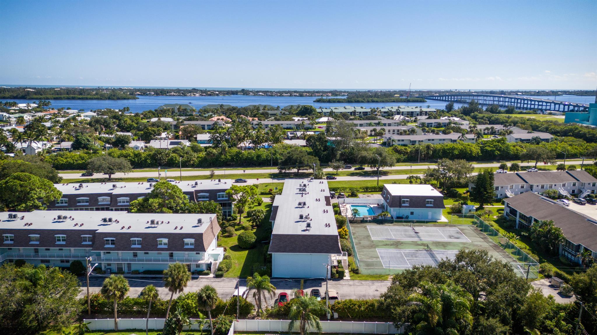 PINETREE VILLAGE - Residential
