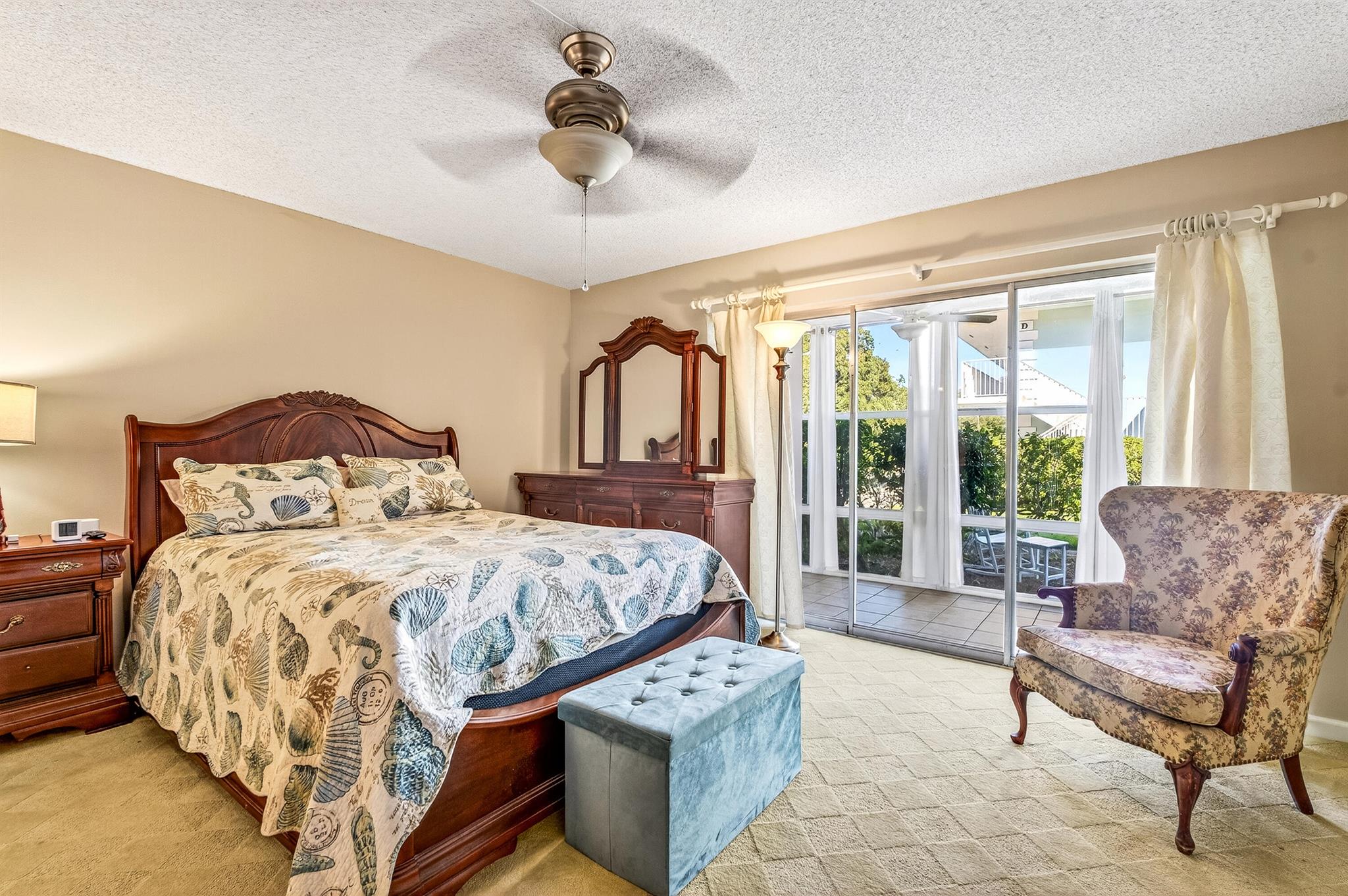 PINETREE VILLAGE - Residential
