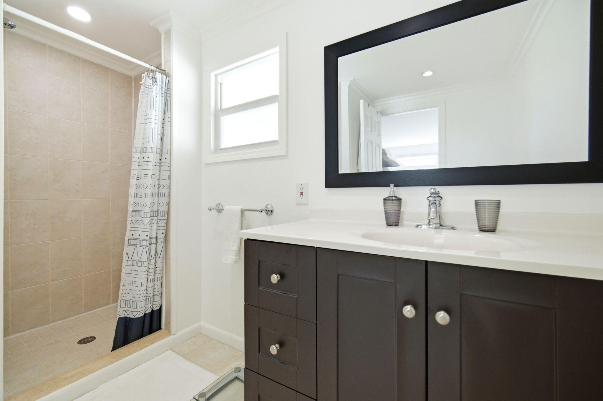 RAVENSWOOD ESTATES & MARINAS - Residential