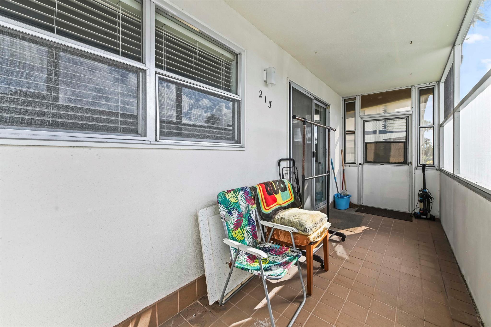 KINGS POINT - Residential