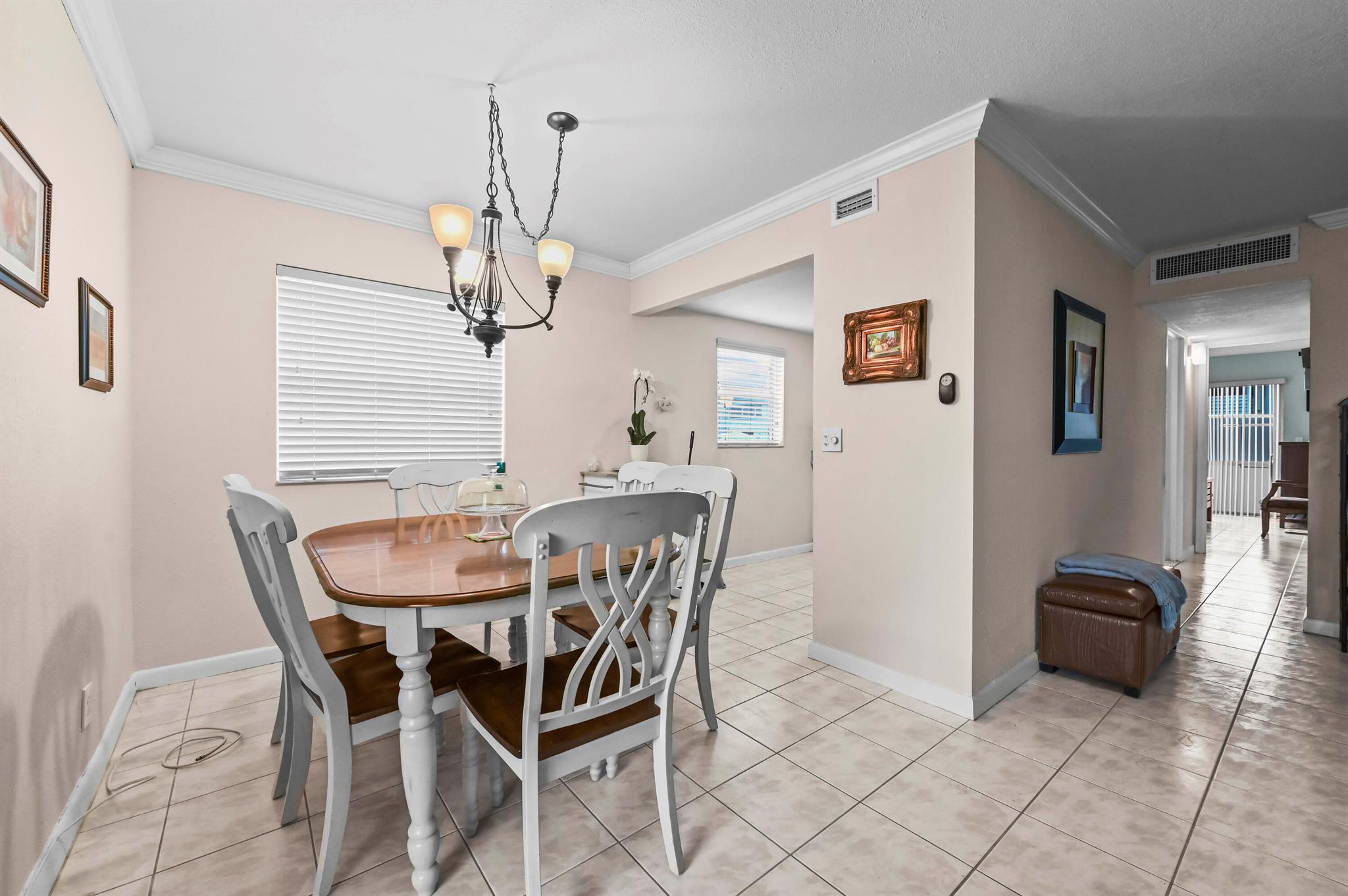 KINGS POINT - Residential