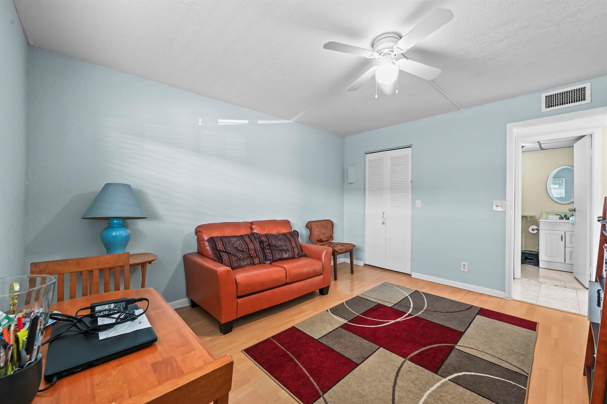 KINGS POINT - Residential