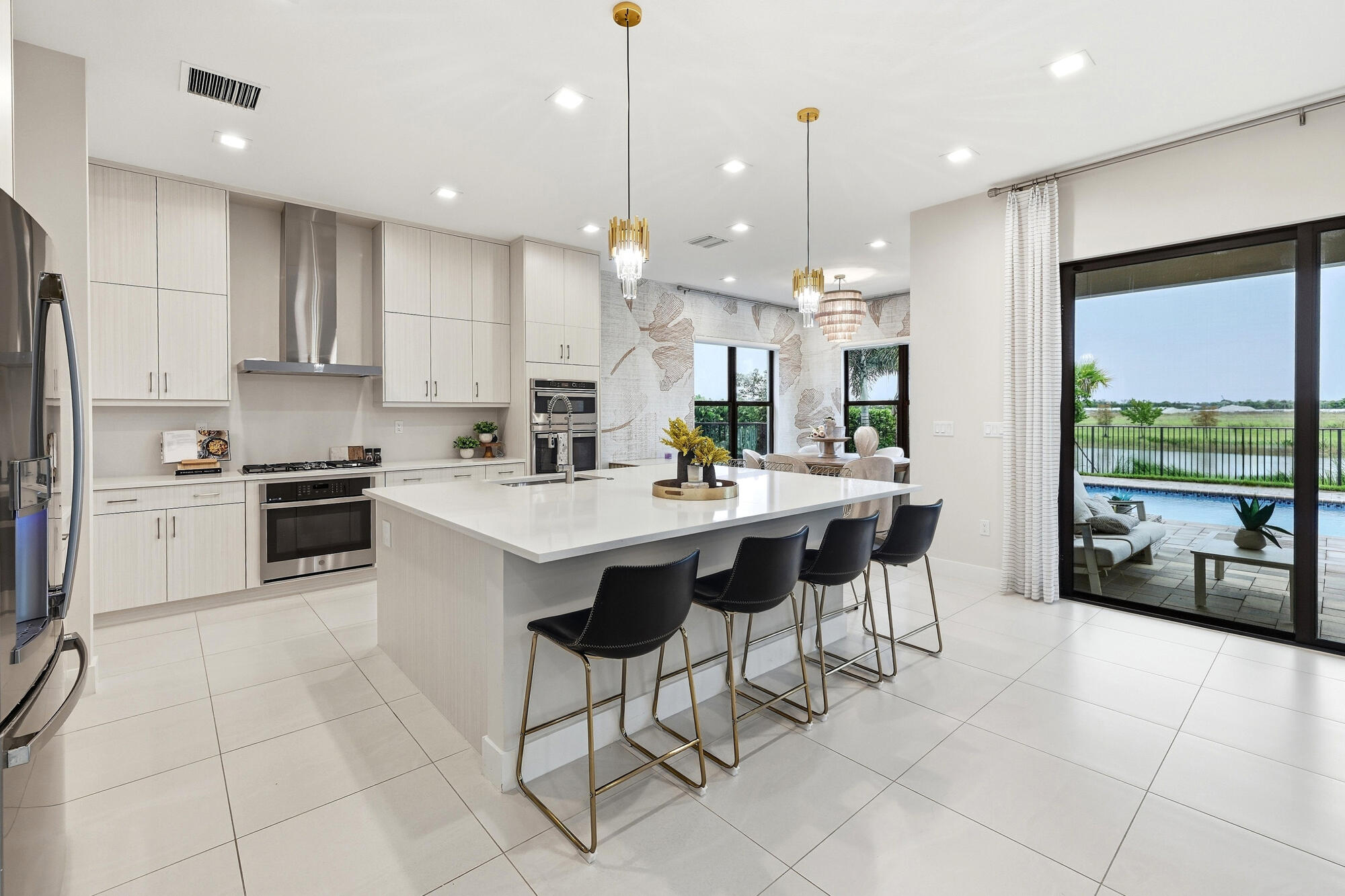13143 FEATHERING Way