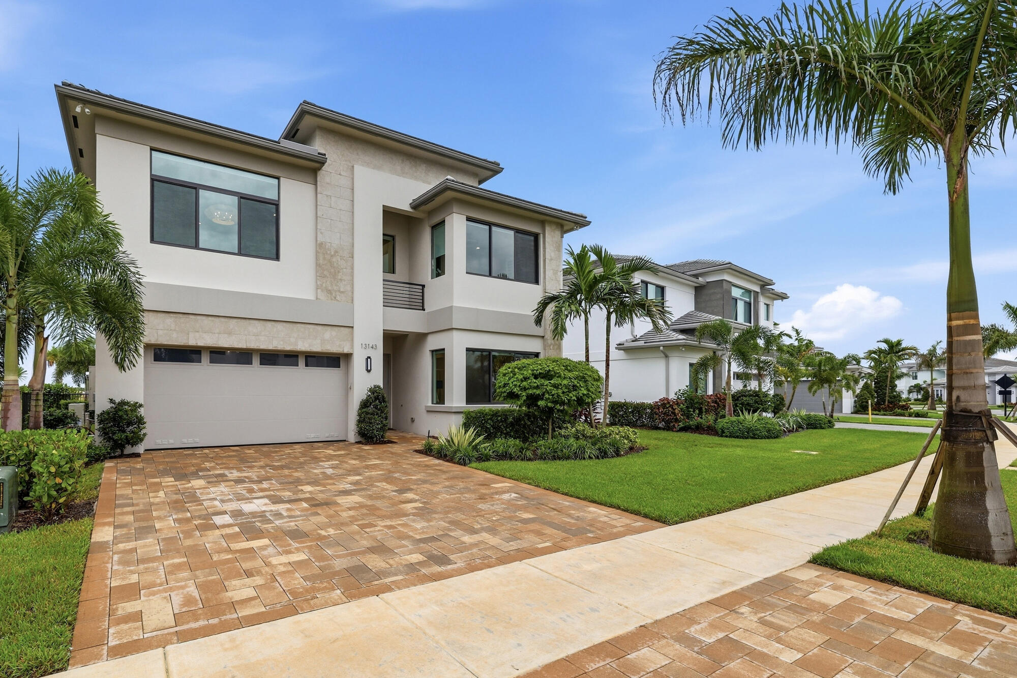 13143 FEATHERING Way