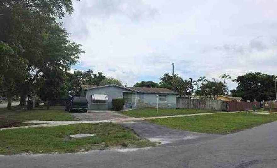 AUCTION - OCCUPIED. Affordable ranch home offers 3 beds, 2 baths and sits on a large lot. The property is sold AS-IS with NO property disclosure or inspection reports, NO lease in place, NO interior photos, NO ACCESS - the seller does not represent or guarantee occupancy status. Please DO NOT DISTURB the occupant. "As is" CASH ONLY sale with no contingencies or inspections. Buyer will be responsible for obtaining possession of the property upon closing.