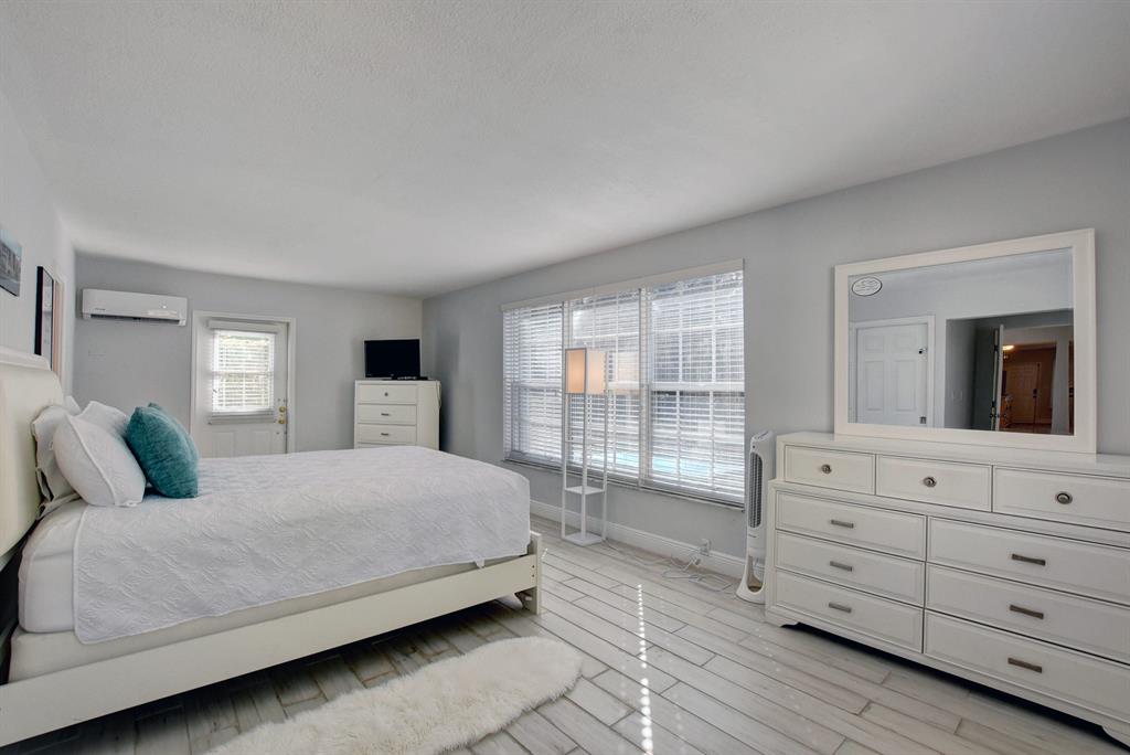 GRAYSON HEIGHTS - Residential