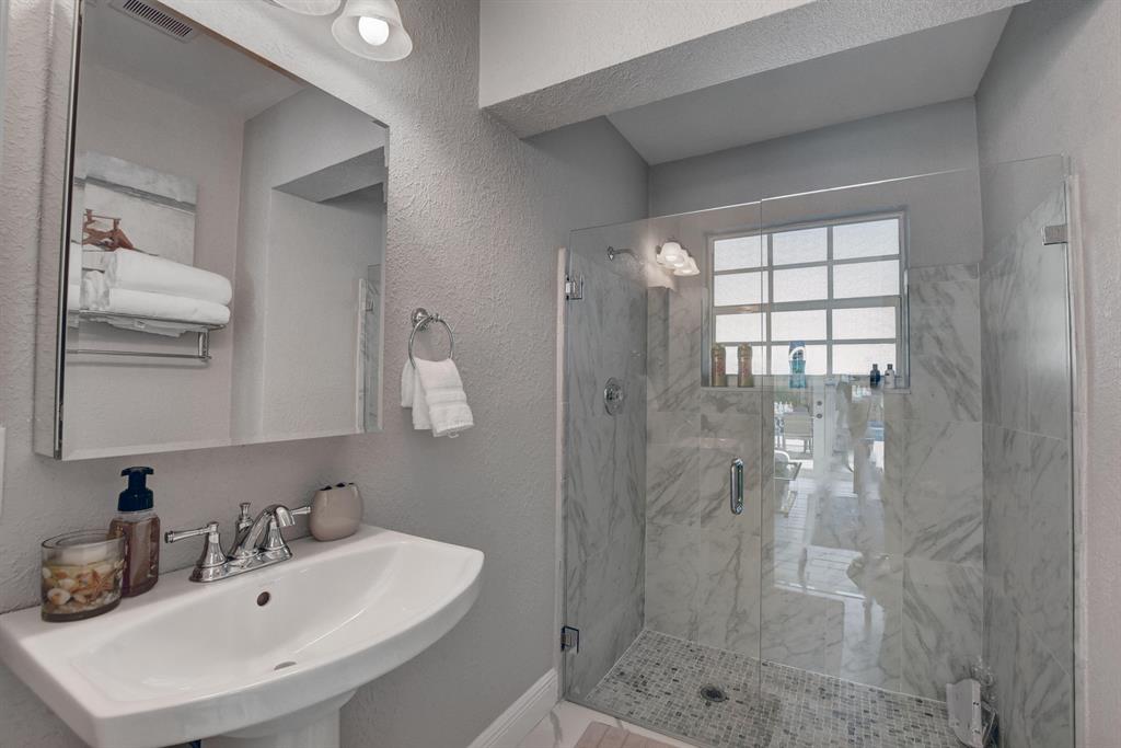 GRAYSON HEIGHTS - Residential