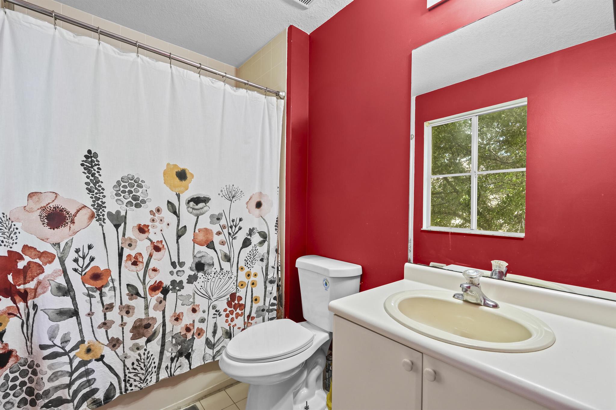 SHOMA VILLAS I AT COUNTRY - Residential