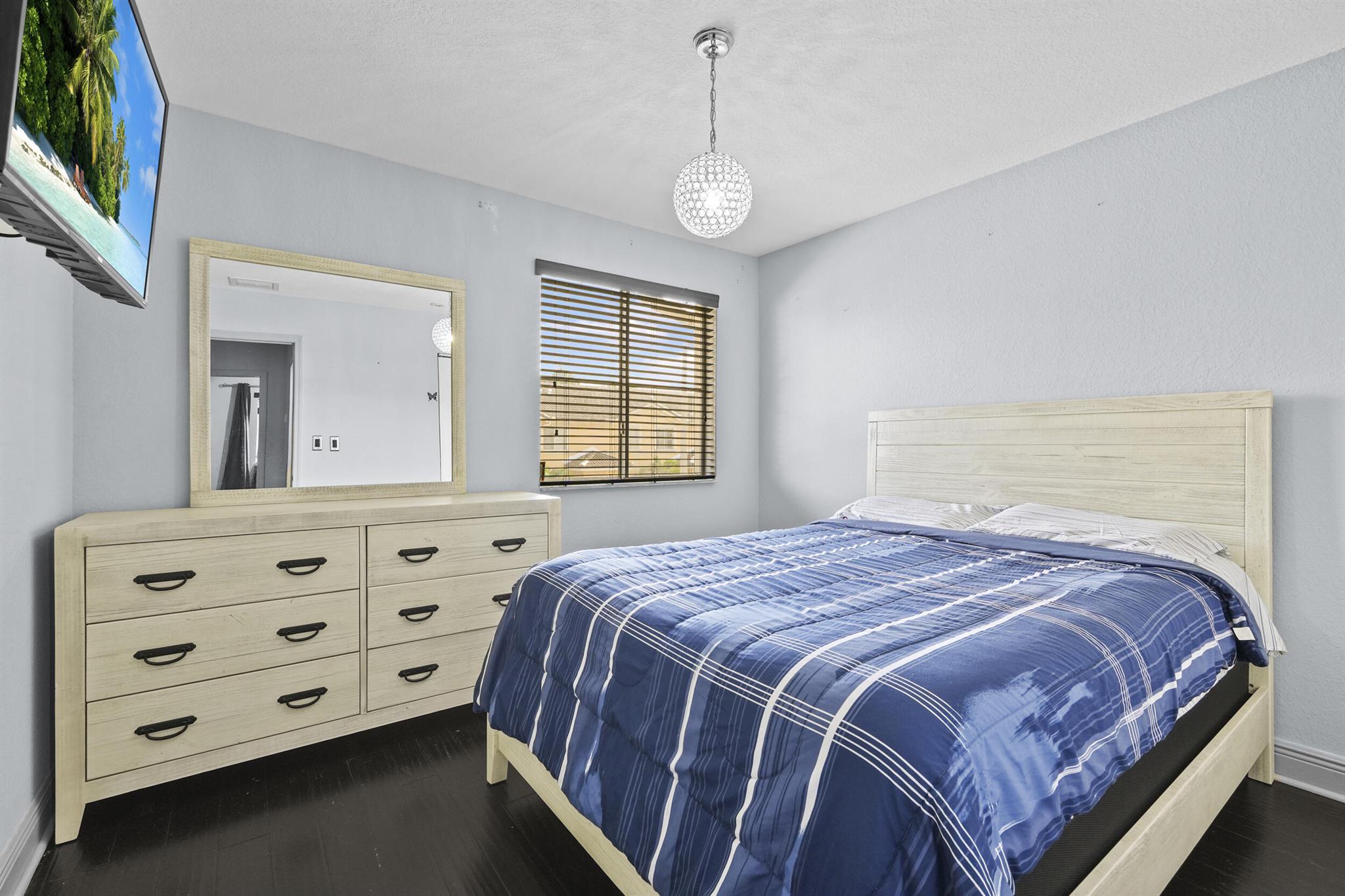 SHOMA VILLAS I AT COUNTRY - Residential