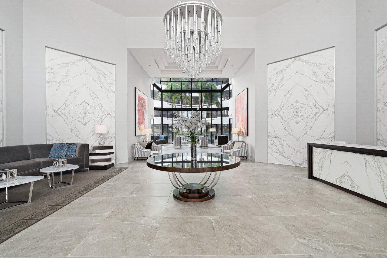 PALM BEACH HAMPTON CONDO - Residential