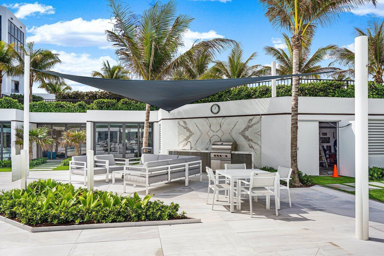 PALM BEACH HAMPTON CONDO - Residential