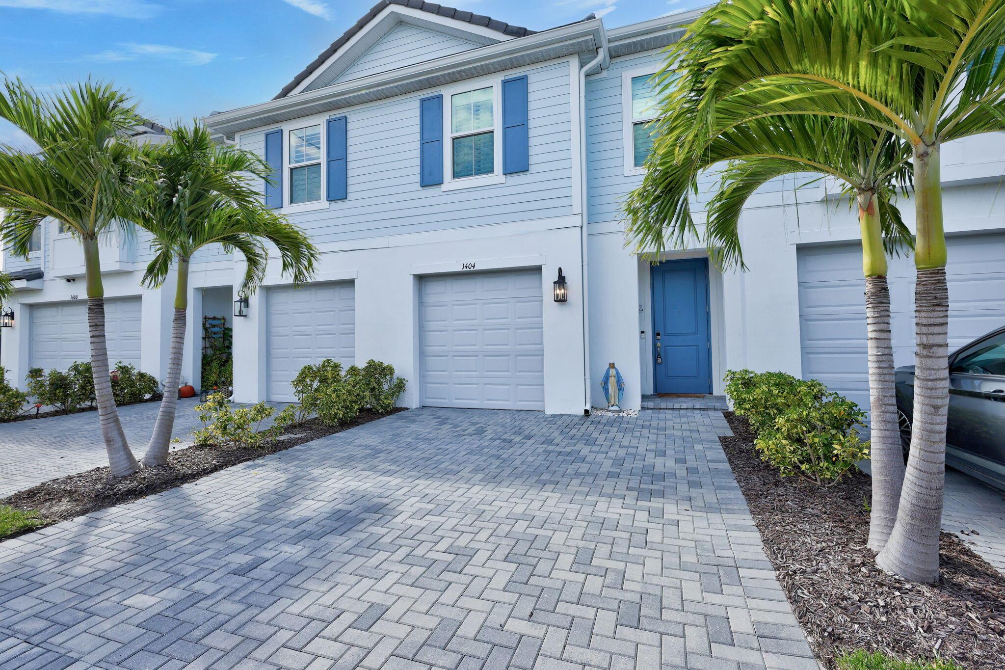 1404 Gopher Terrace 703