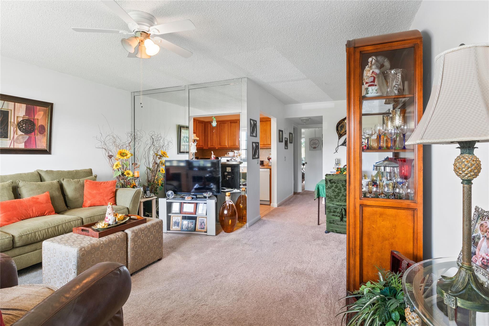 287 Suffolk G 287, Boca Raton, FL, 33434/$85,000 4 287 Suffolk G 287