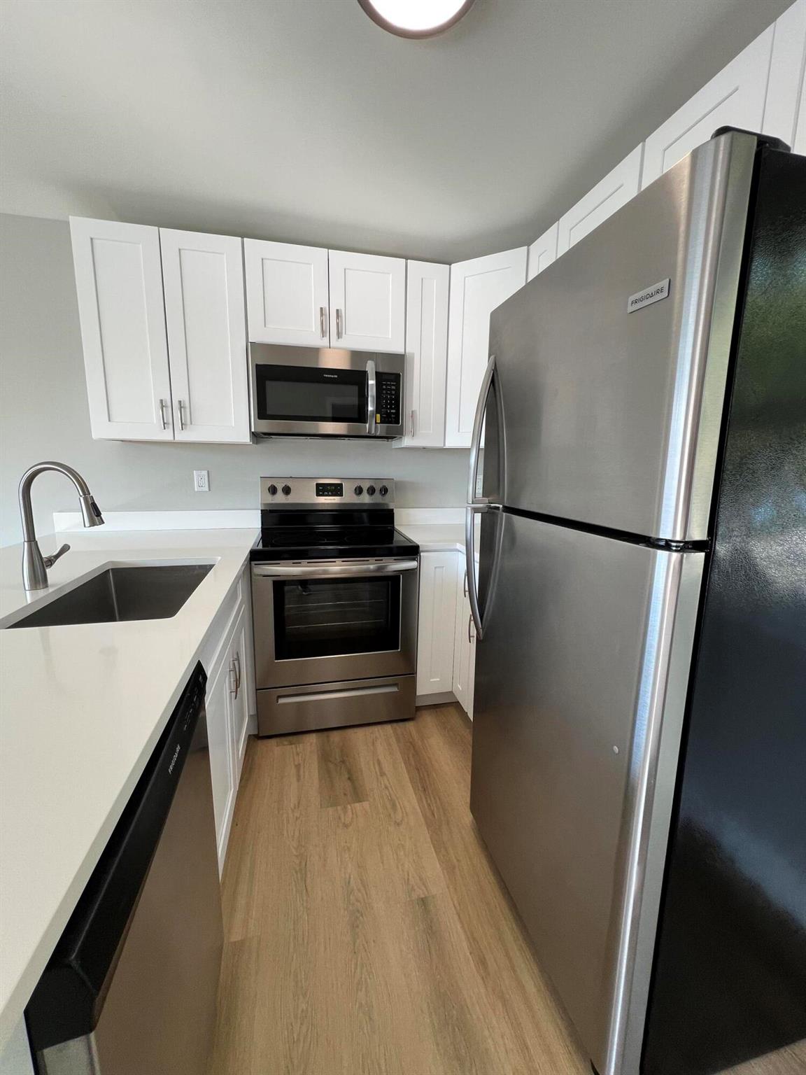 MC CORMICK MILE - Residential Lease