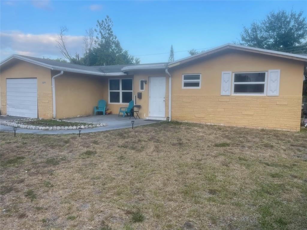 Photo of 2270 NW 60th Avenue, Sunrise, FL 33313 (MLS # B26044023)