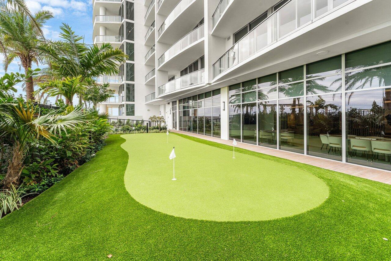 NAUTILUS 220 CONDO - Residential