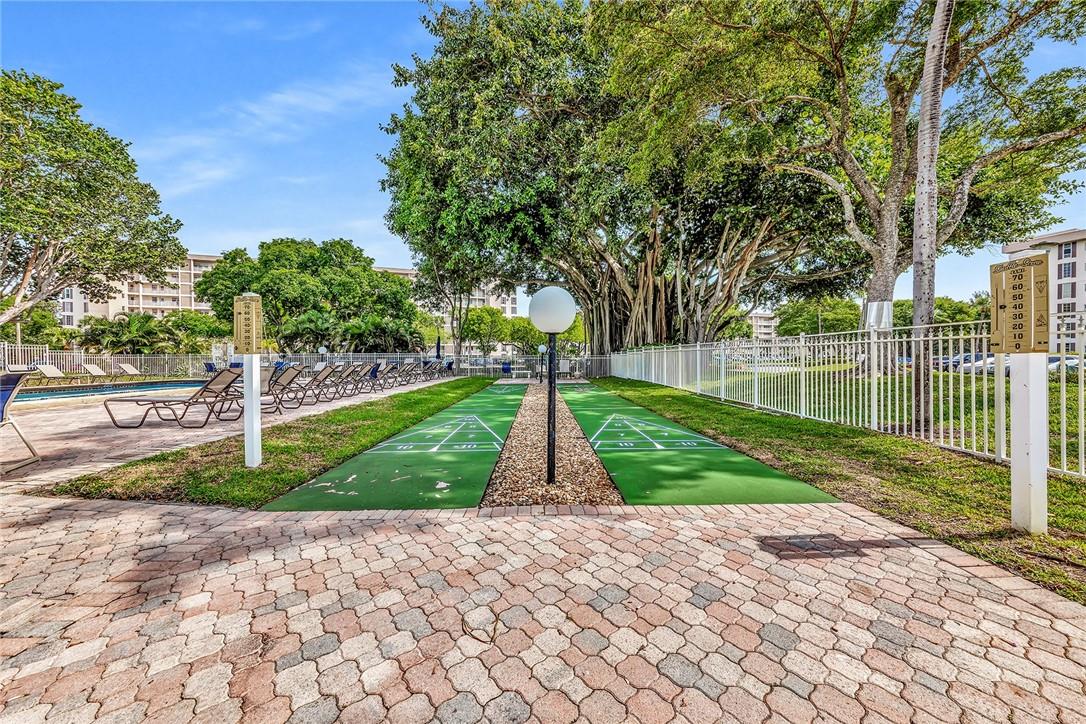 No 18 Palm-Aire Country C - Residential Lease