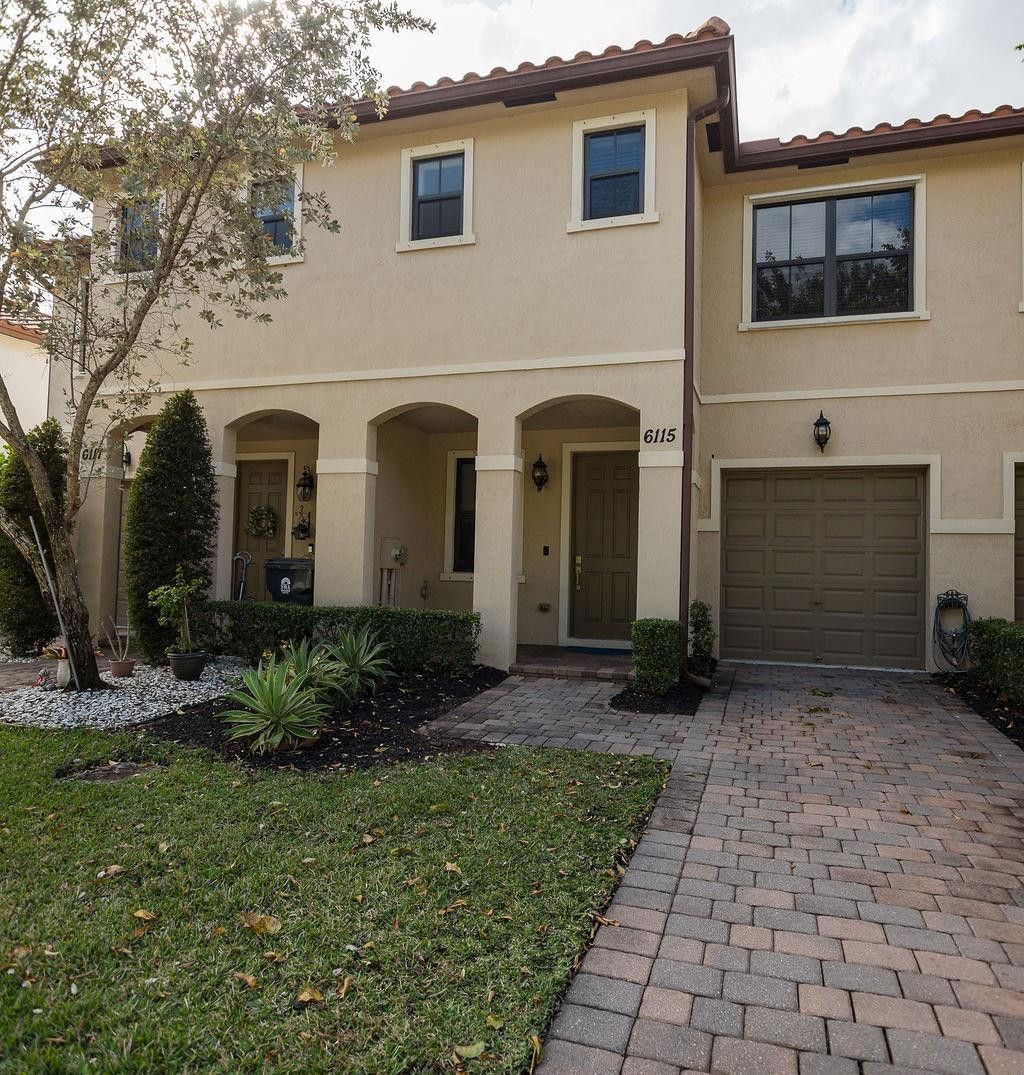 Photo of 6115 Bangalow Drive, Lake Worth, FL 33463 (MLS # F10552862)
