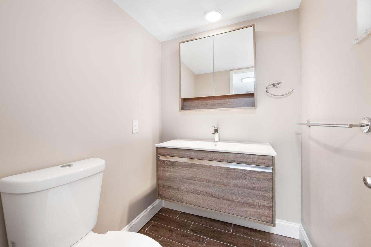 No 30 Palm-Aire Country C - Residential Lease