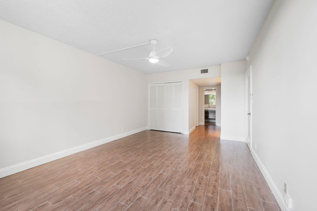 No 30 Palm-Aire Country C - Residential Lease