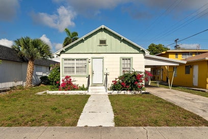 7 N C Street Lake Worth Beach FL 3622