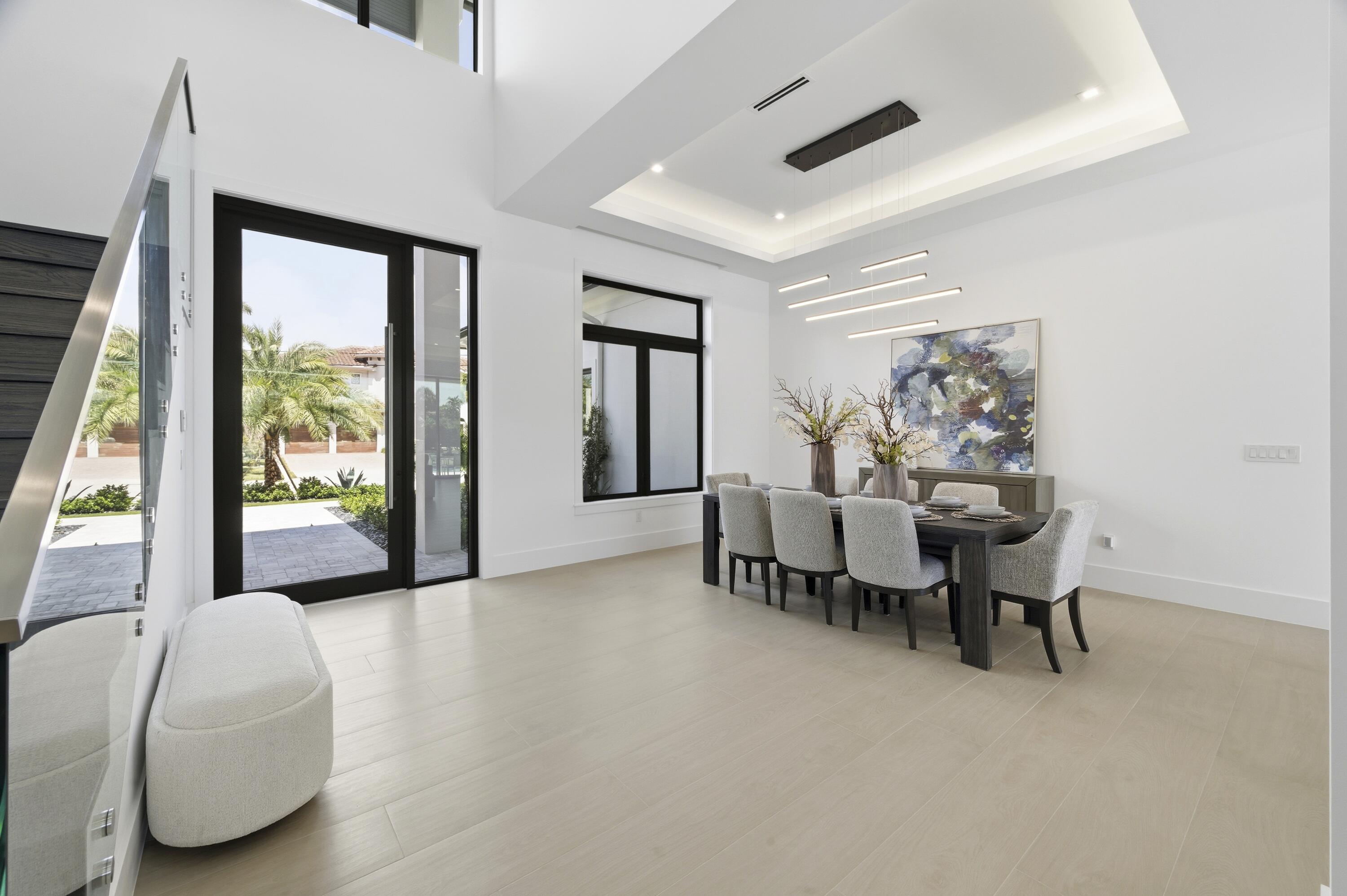 NORTH PALM BEACH VILLAGE OF 6 - Residential