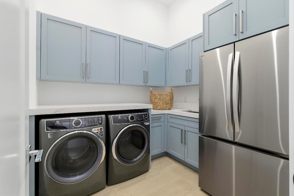 NORTH PALM BEACH VILLAGE OF 6 - Residential