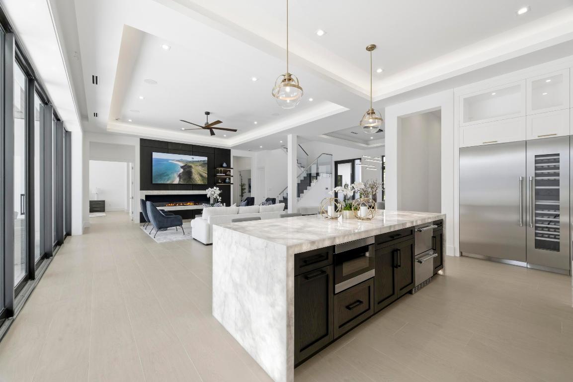 NORTH PALM BEACH VILLAGE OF 6 - Residential