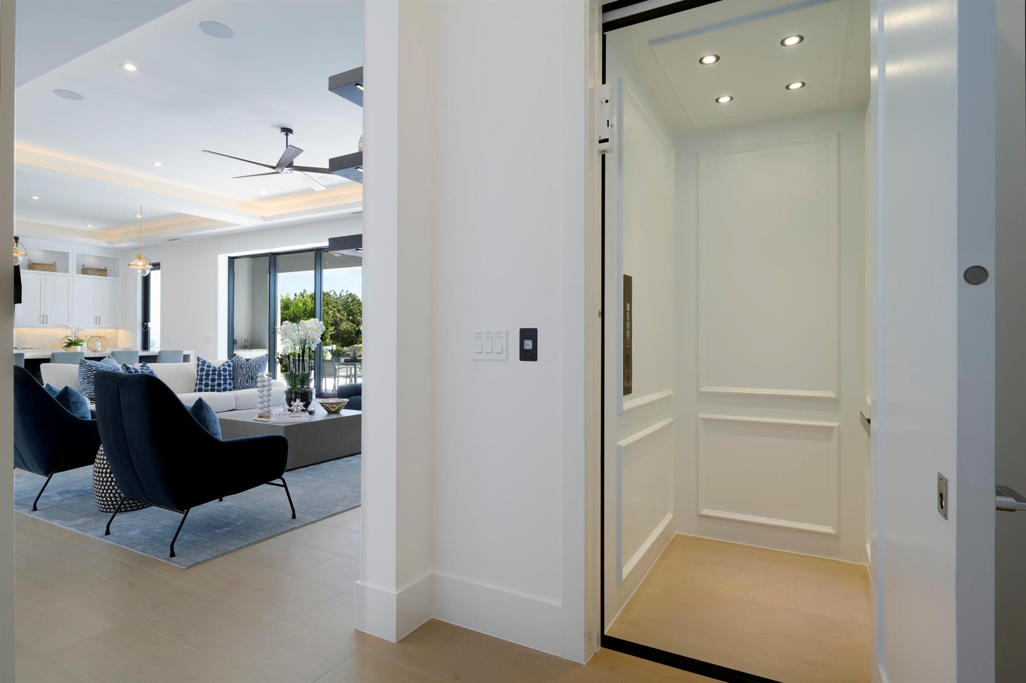 NORTH PALM BEACH VILLAGE - Residential