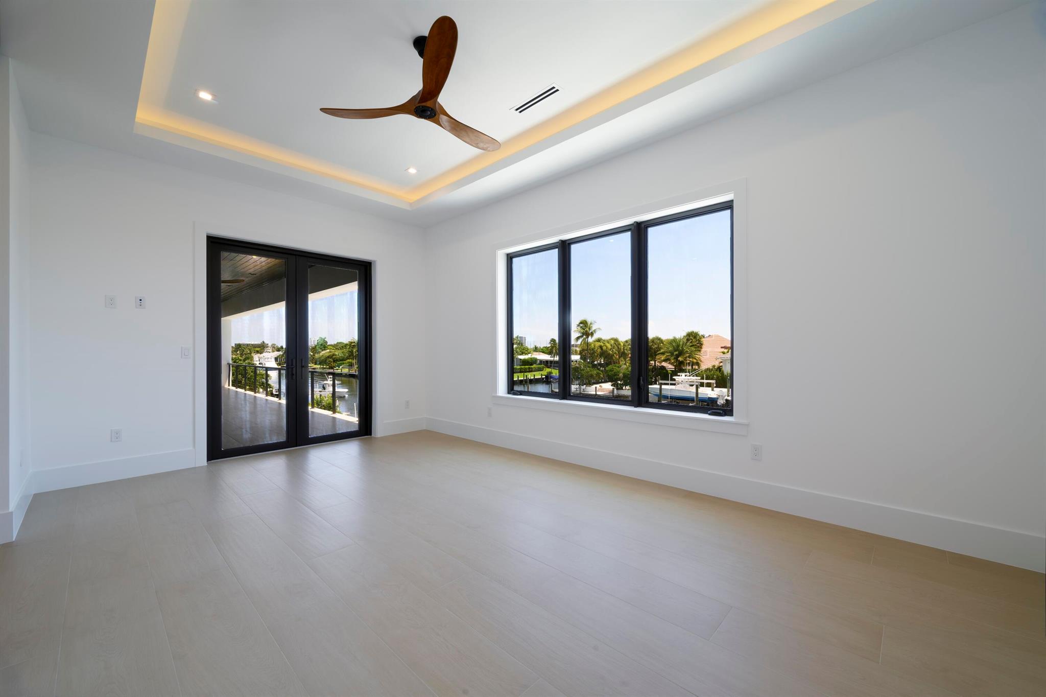 NORTH PALM BEACH VILLAGE - Residential