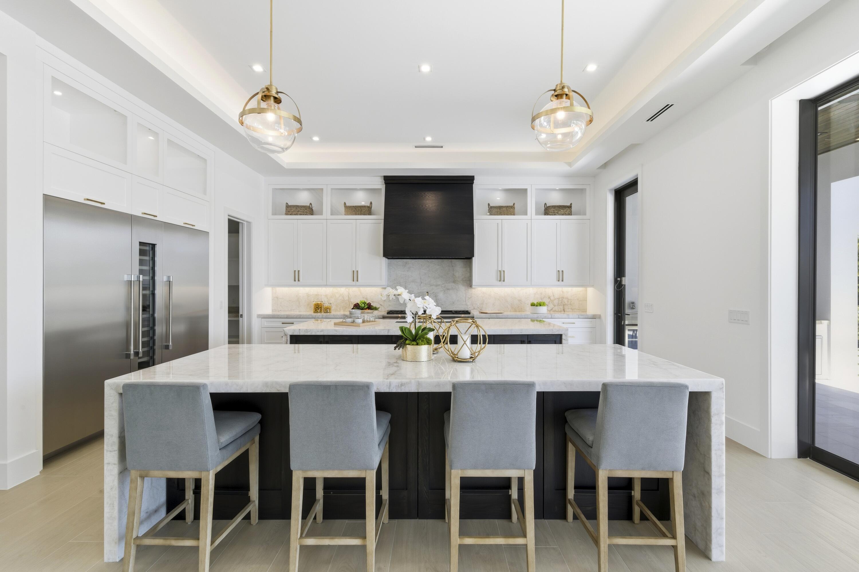 NORTH PALM BEACH VILLAGE OF 6 - Residential