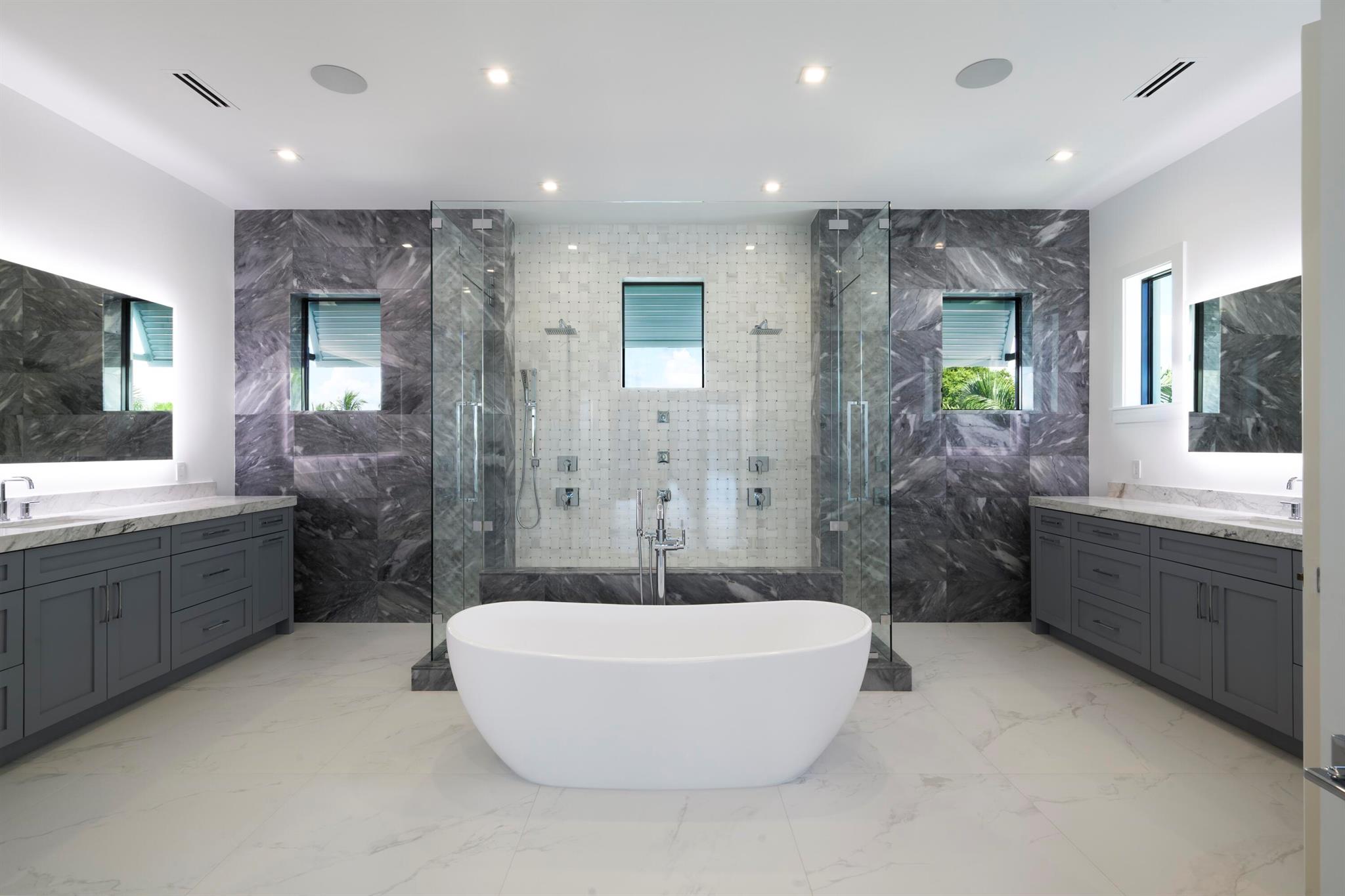 NORTH PALM BEACH VILLAGE - Residential