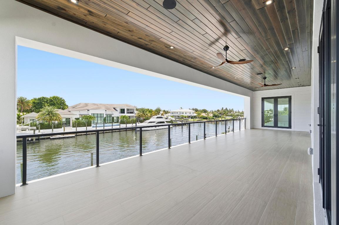 NORTH PALM BEACH VILLAGE OF 6 - Residential