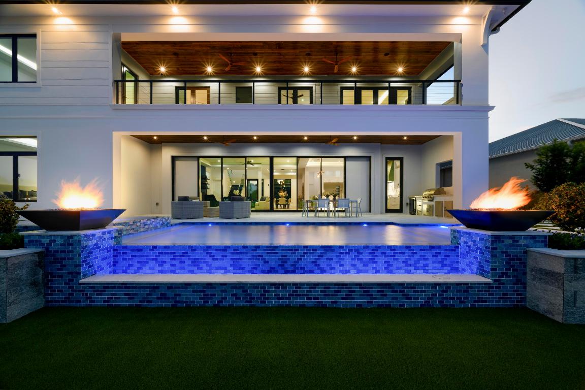 NORTH PALM BEACH VILLAGE OF 6 - Residential