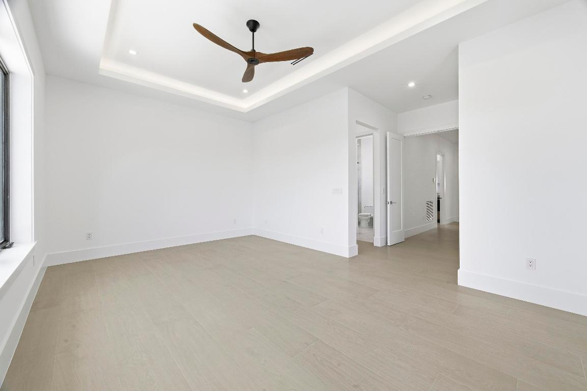 NORTH PALM BEACH VILLAGE OF 6 - Residential