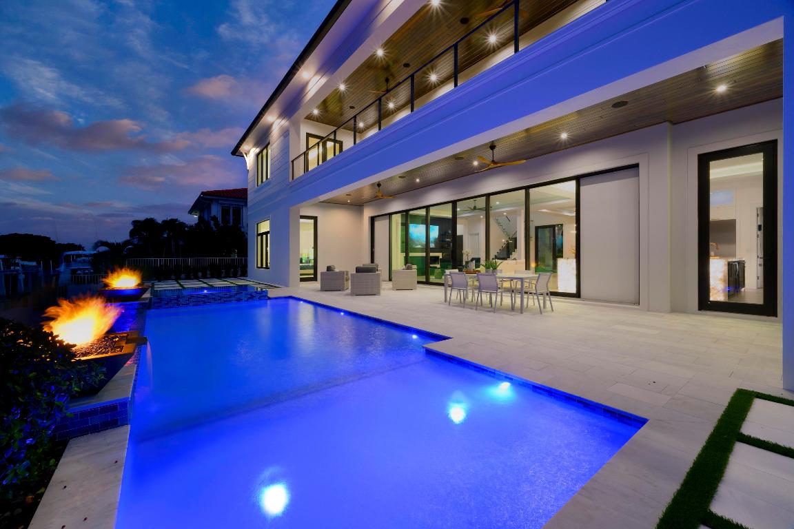 NORTH PALM BEACH VILLAGE OF 6 - Residential