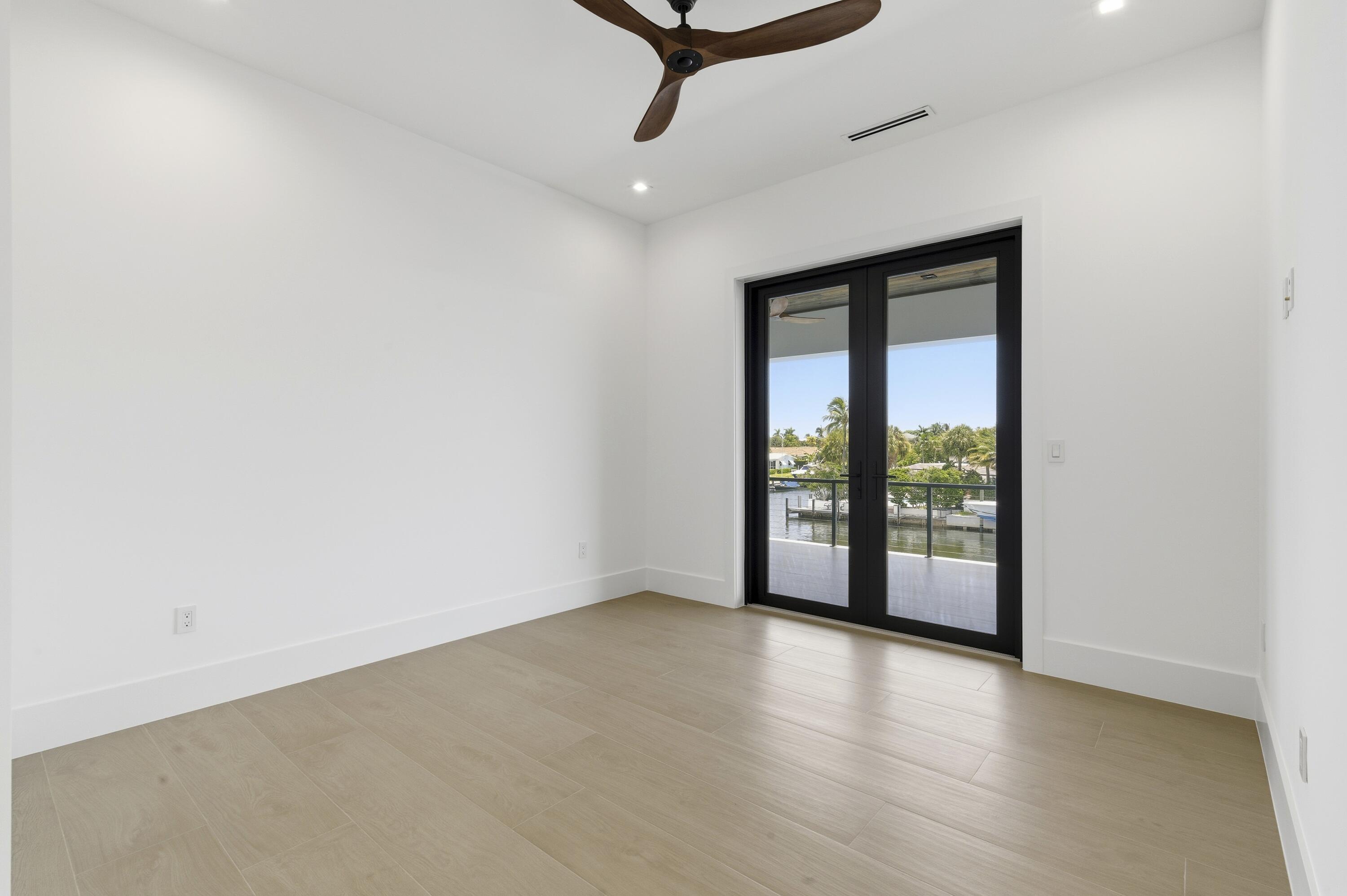 NORTH PALM BEACH VILLAGE OF 6 - Residential