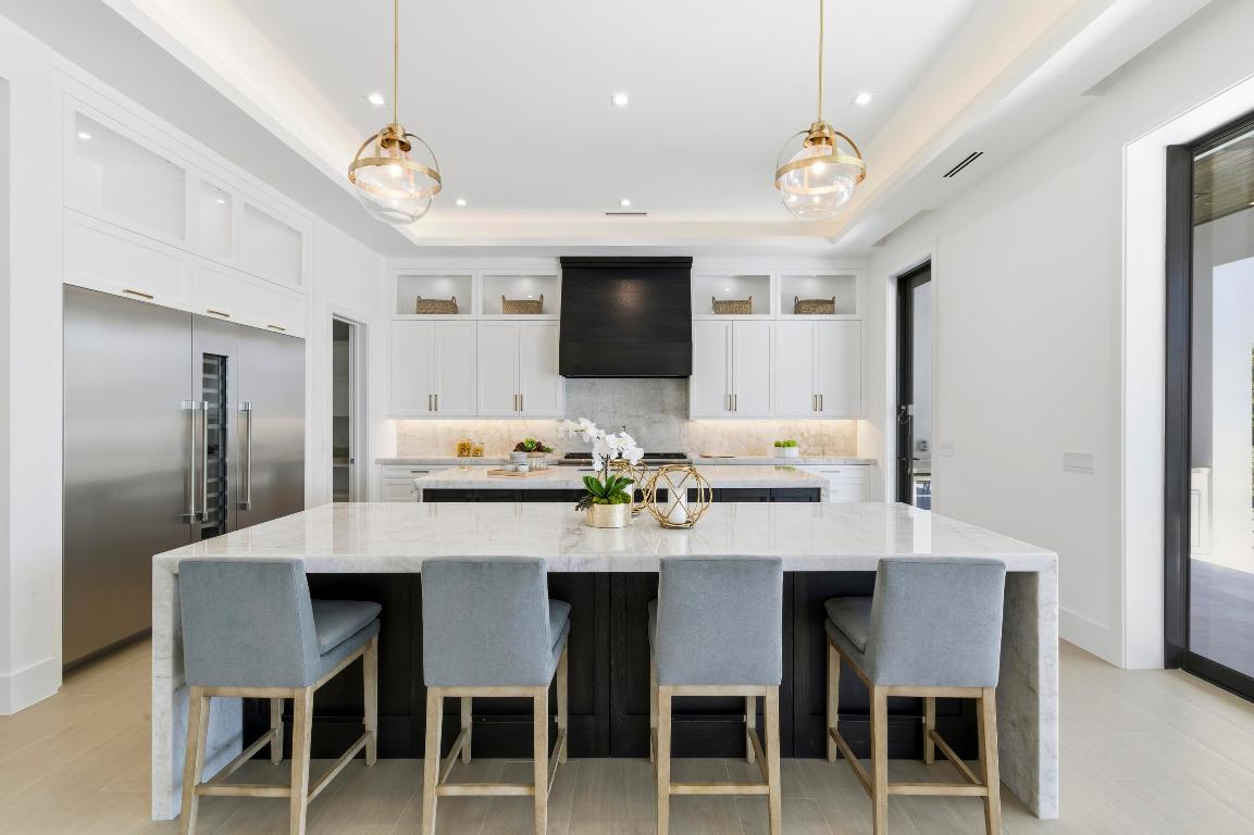 NORTH PALM BEACH VILLAGE OF 6 - Residential