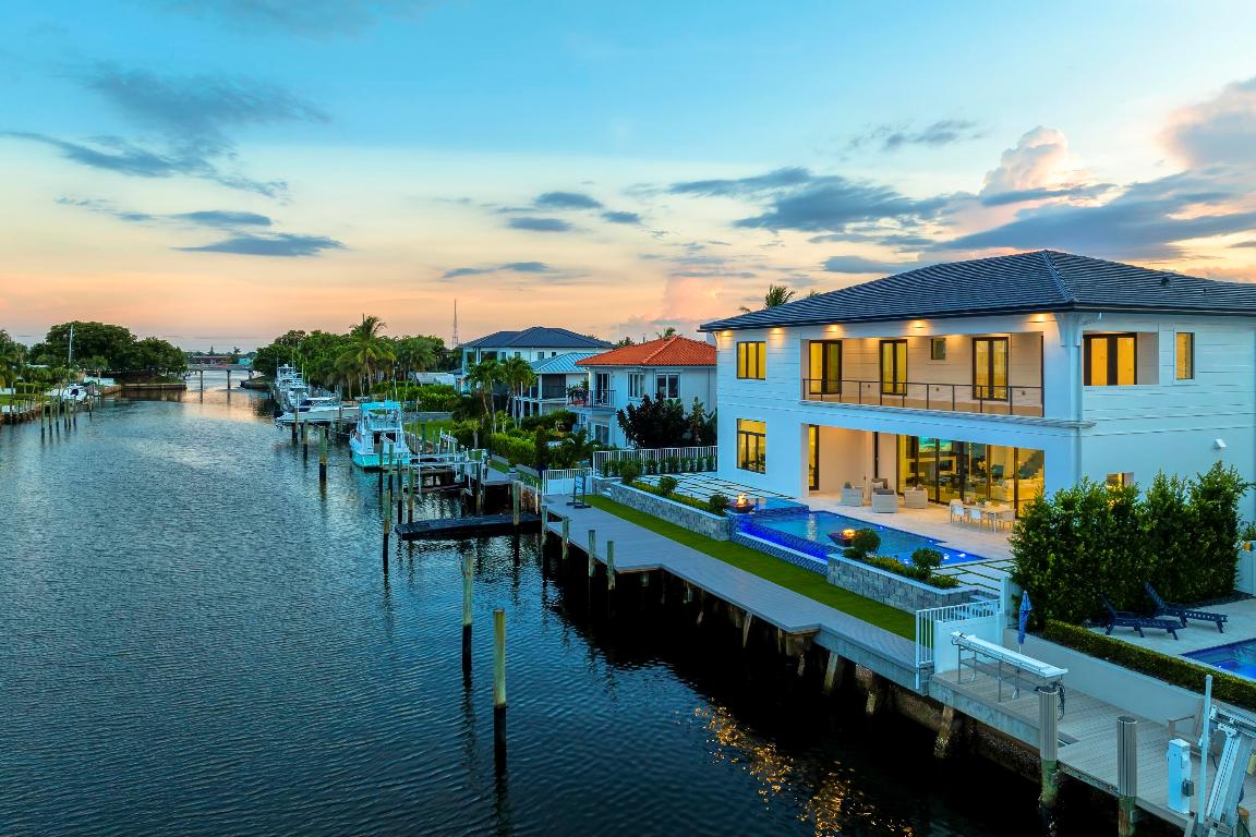 NORTH PALM BEACH VILLAGE OF 6 - Residential