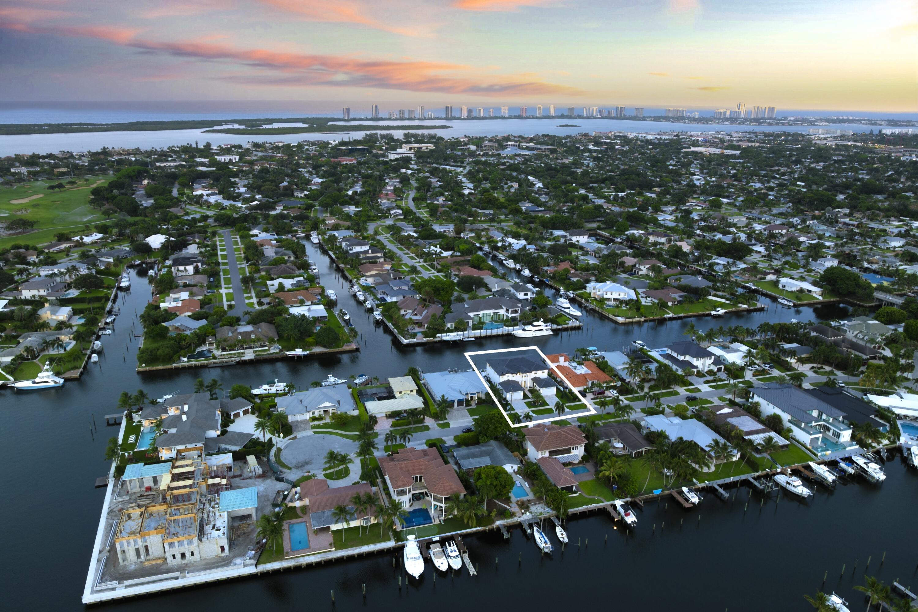 NORTH PALM BEACH VILLAGE OF 6 - Residential