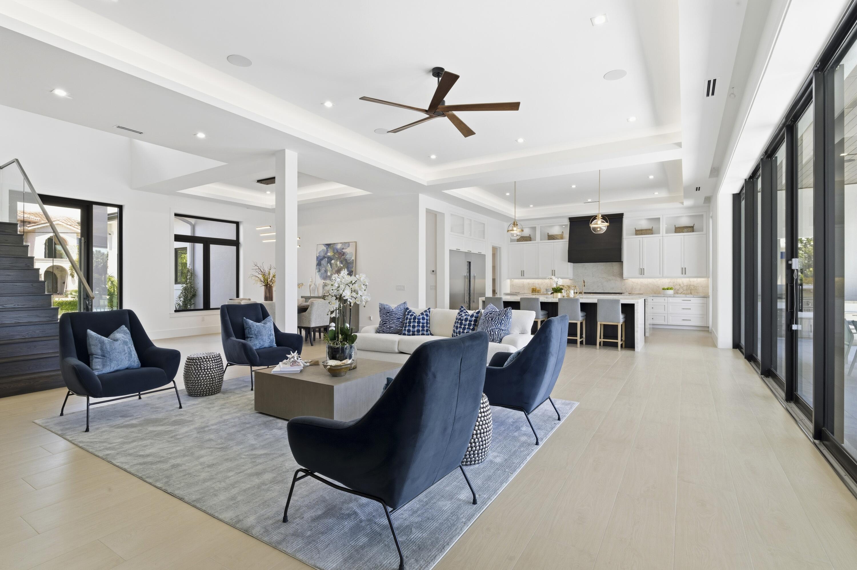 NORTH PALM BEACH VILLAGE OF 6 - Residential