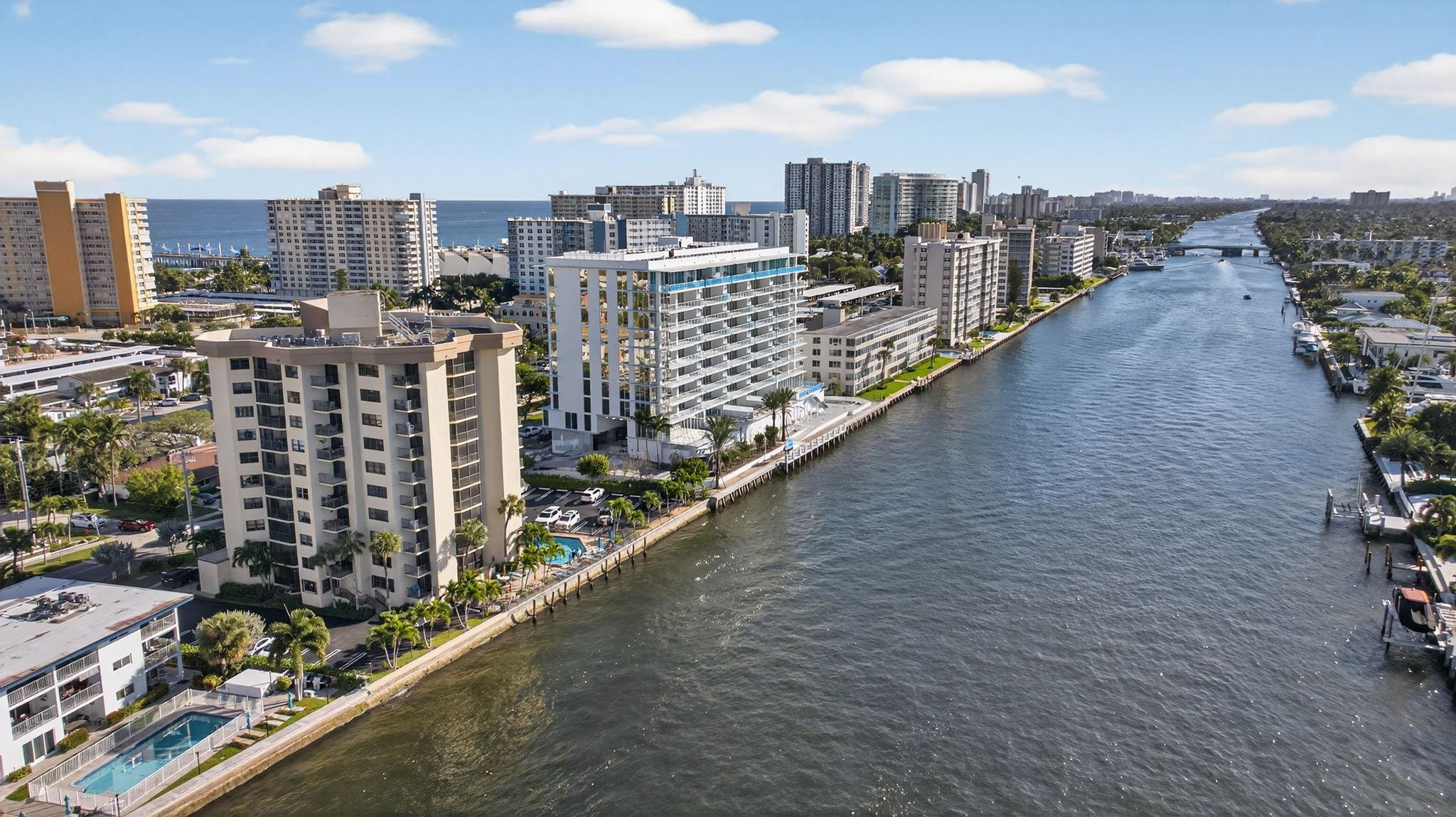 501 N Riverside Drive 301