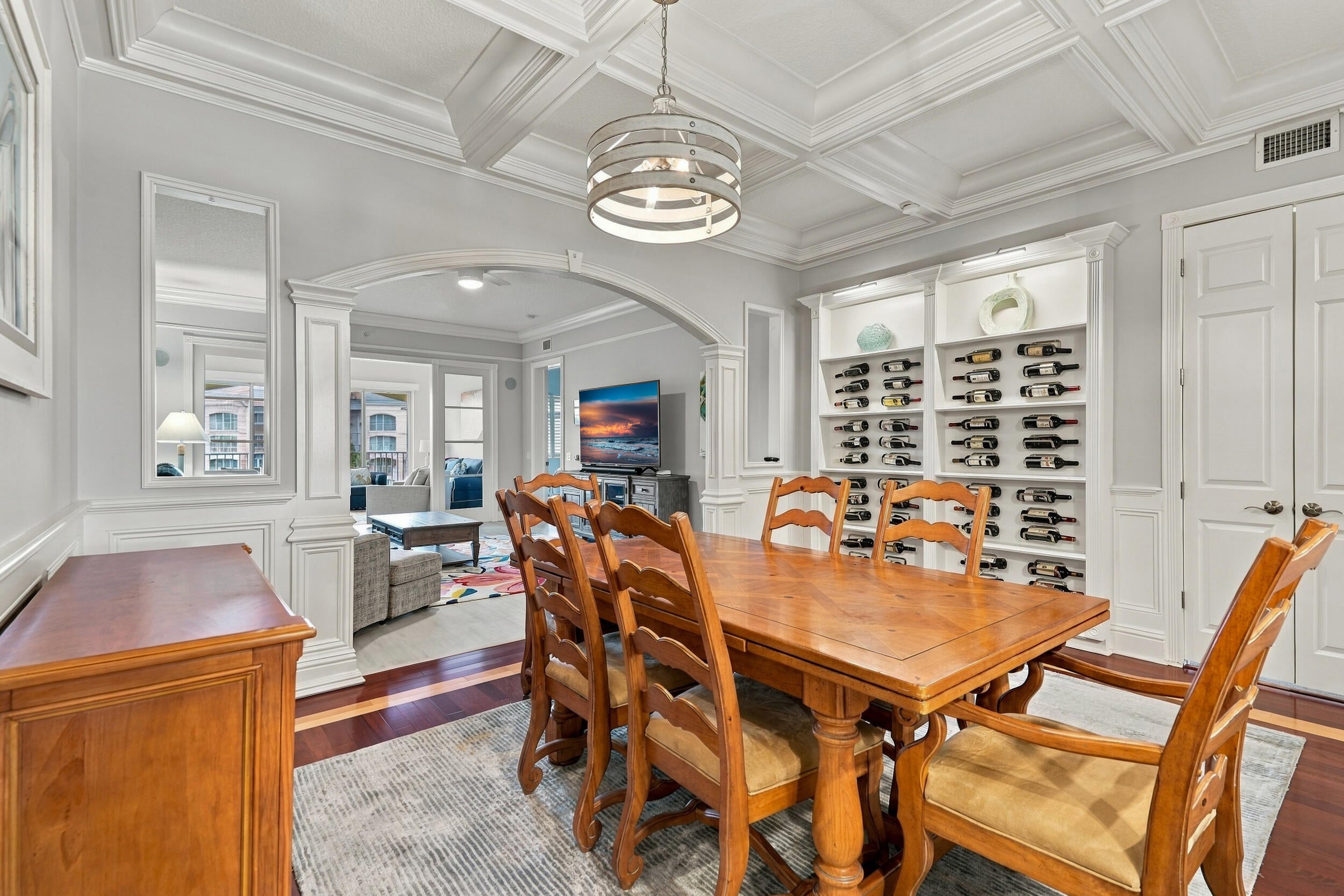 17 Harbour Isle Drive W Unit 304