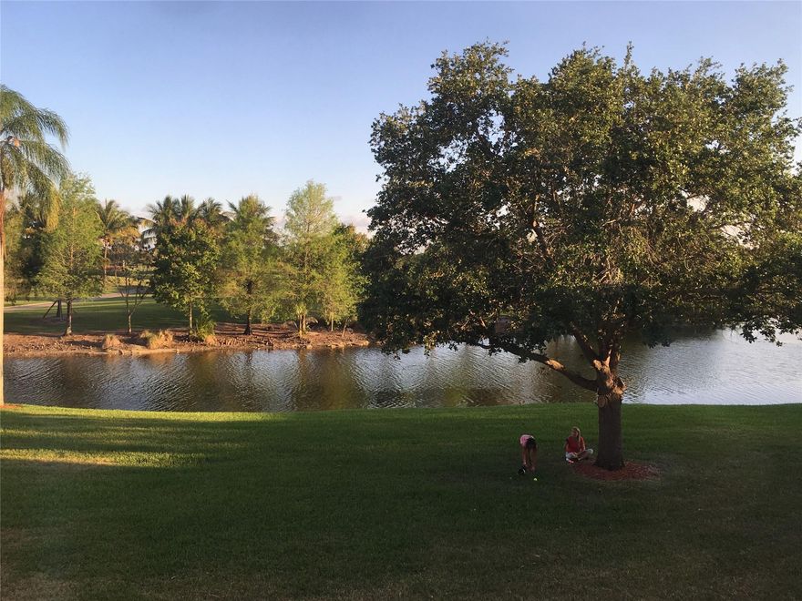 Beautiful fully renovated 1 bedroom/1 bath. Views of the lake & golf course.  Centrally located in Plantation, close to major hwys 595 & I-75. New kitchen appliances, cabinets, sink.  Bathroom has been completely redone. New lighting throughout the unit along with new floors, water heater & paint.  This unit also comes with hurricane shutters for complete protection. Clubhouse, 2 pools, tennis courts, indoor racquetball and gym.  Come home to your own private oasis! OWNER FINANCING!!See attachments for community application and regulations