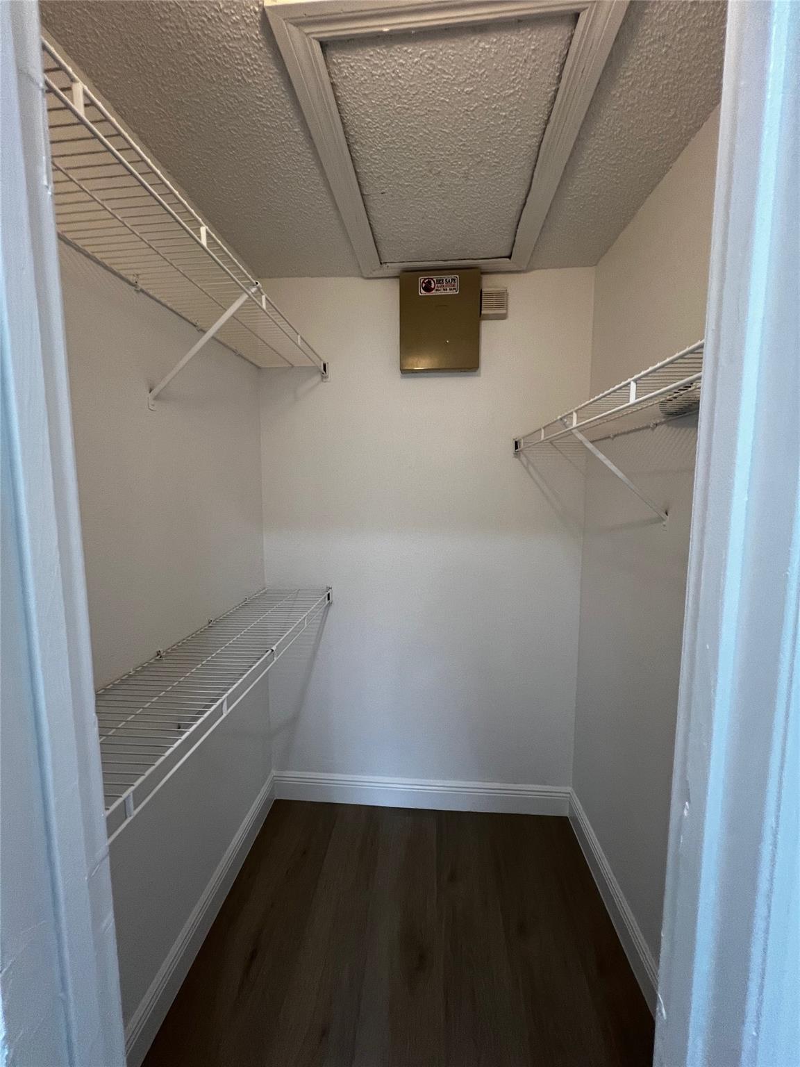 ISLES AT LAGO MAR - Residential