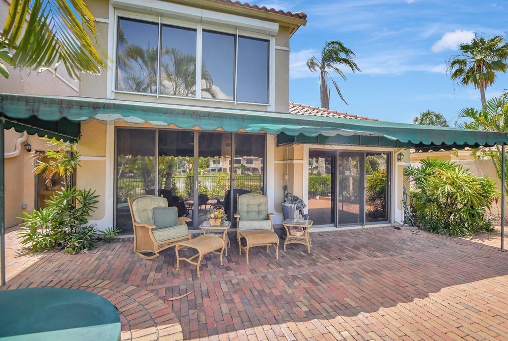 Photo of 22645 Caravelle Circle, Boca Raton, FL 33433 (MLS # R10992734)
