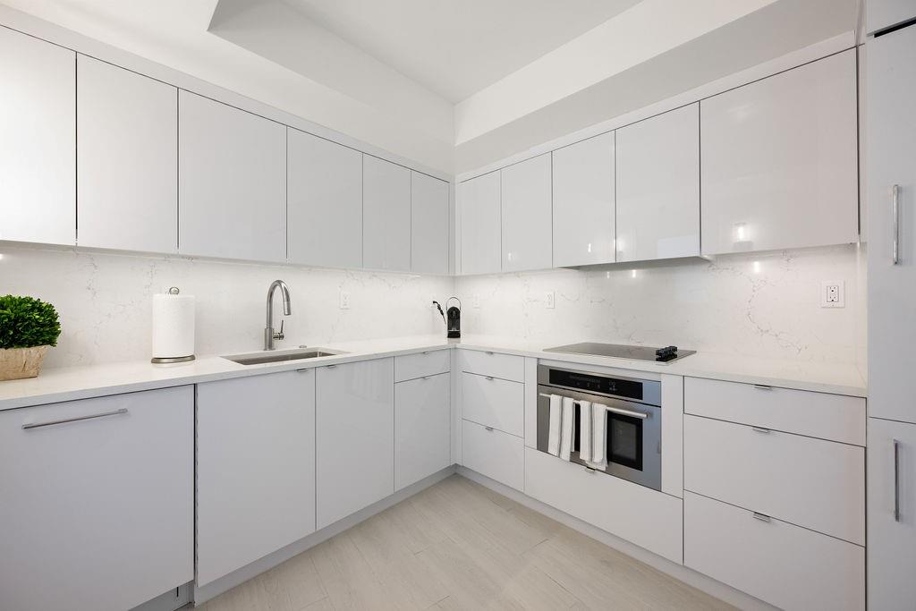 1200 S Flagler Dr 1404