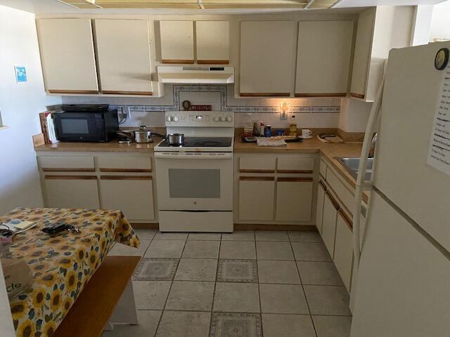 Sea Pointe Towers of Fort Pierce - Residential