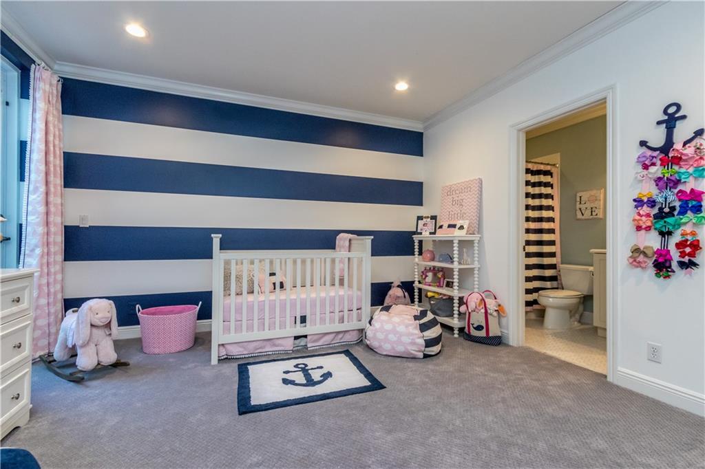 Old Palm Grove - Residential Lease