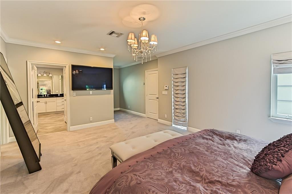 Old Palm Grove - Residential Lease